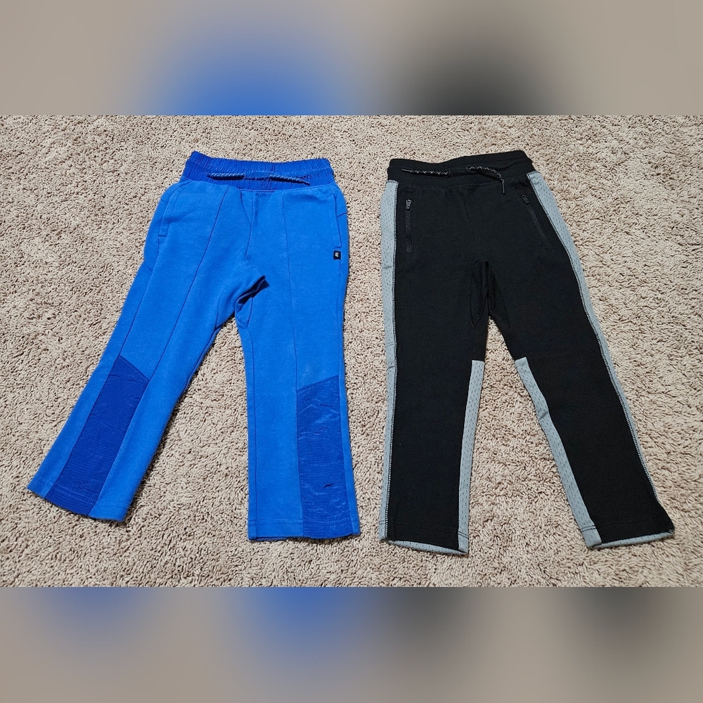 GAP Kids Boys Blue and Black Joggers Pant Set Of 2 Size XS